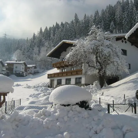 Bahlerhof - Luxner Annelies リート・イム・ツィラータール