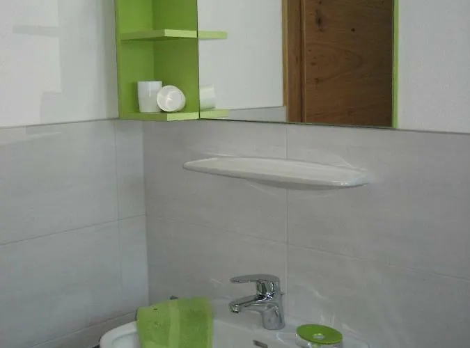 Bahlerhof - Luxner Annelies * Ried im Zillertal