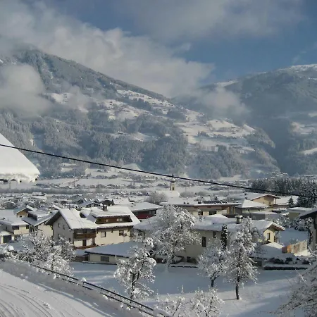 Bahlerhof - Luxner Annelies Appartement Ried im Zillertal