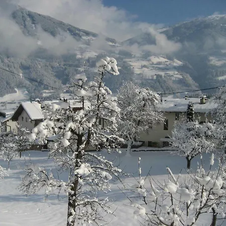 Bahlerhof - Luxner Annelies Ried im Zillertal